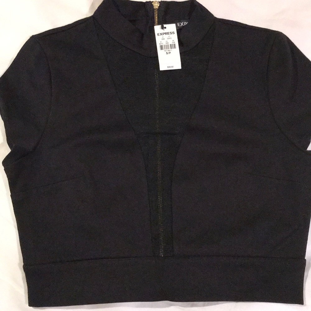 Women’s Express boxy crop top for going out